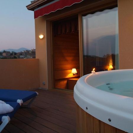 Hotel La Placa Гаригея Стая снимка
