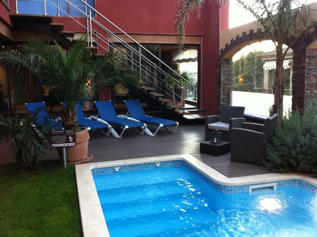 Hotel La Placa Гаригея Екстериор снимка