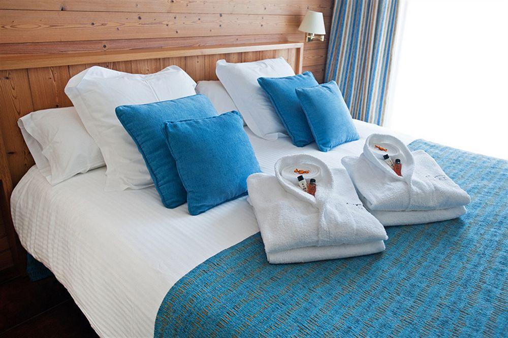 Hotel La Placa Гаригея Екстериор снимка