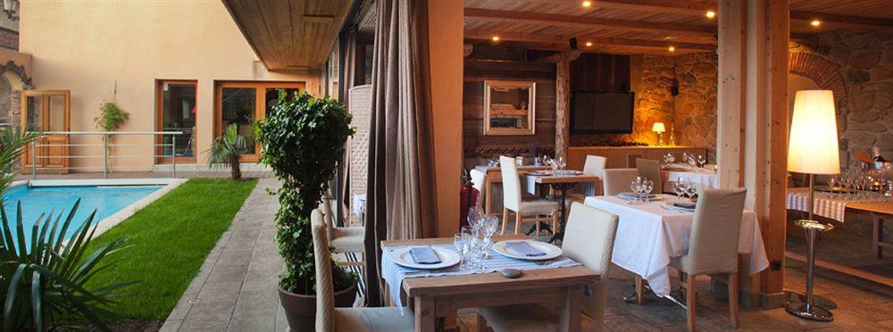 Hotel La Placa Гаригея Екстериор снимка