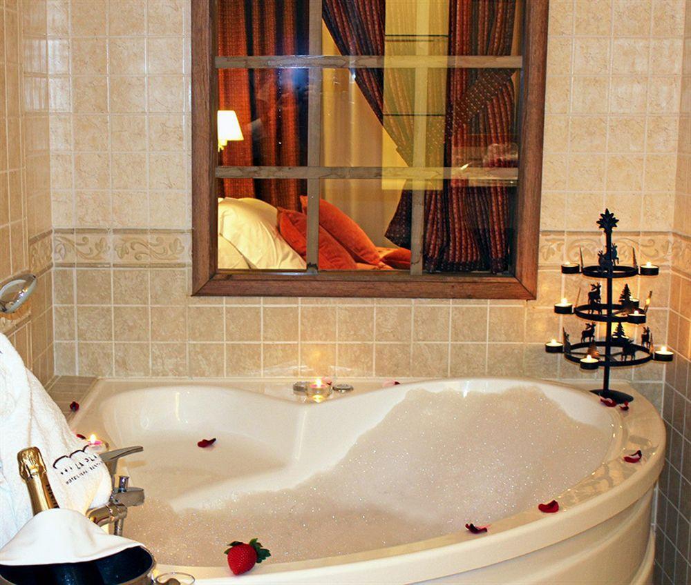 Hotel La Placa Гаригея Екстериор снимка